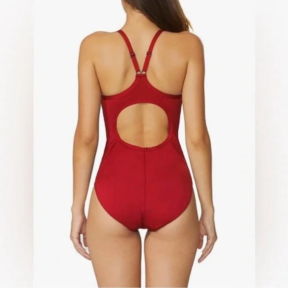 BALEAF Red Women’s Athletic Training Adjustable Strap One Piece Size 32 XS NWT - Picture 2 of 8